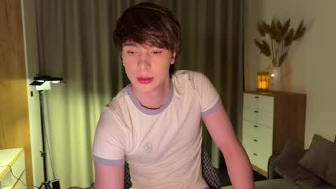 sunshinealex online show from February 8, 2026, 1:09 am