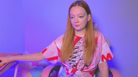 SunShuneXxX online show from October 5, 2025, 3:43 pm