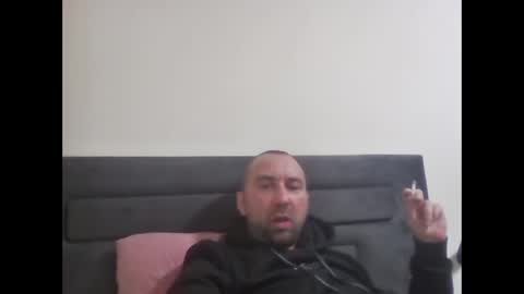 super42835015 online show from November 1, 2025, 8:22 pm