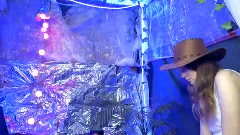 super jony and Marta GMT 1300-1800 every day online show from October 17, 2025, 4:09 pm