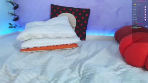 Milana Scarlett online show from October 5, 2025, 12:36 pm