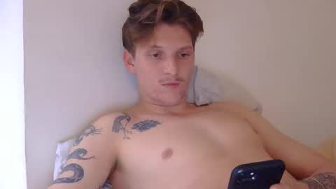 Snapshot of superhardxxxx chatting on October 31, 2025, 3:57 pm Ctrl My Body online show from October 31, 2025, 3:57 pm