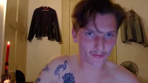 Snapshot of superhardxxxx chatting on November 18, 2025, 7:07 pm Ctrl My Body online show from November 18, 2025, 7:07 pm