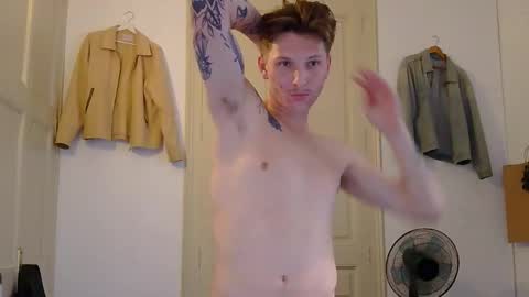 Snapshot of superhardxxxx chatting on November 27, 2025, 3:25 pm Ctrl My Body online show from November 27, 2025, 3:25 pm