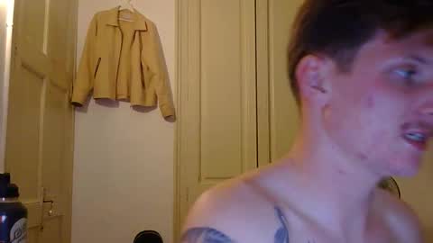 Snapshot of superhardxxxx chatting on December 3, 2025, 7:56 pm Ctrl My Body online show from December 3, 2025, 7:56 pm
