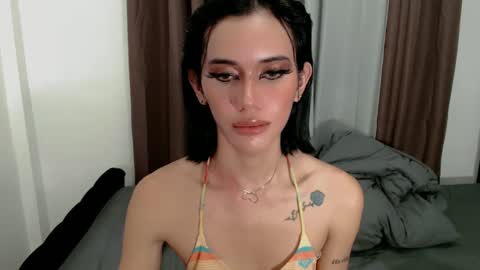 Erica Help me to reach my goal Superhotbabe1 online show from February 16, 2025, 7:27 pm