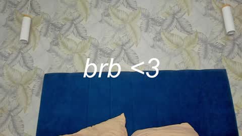 Snapshot of superior_cat chatting on January 30, 2025, 8:42 pm Una online show from January 30, 2025, 8:42 pm