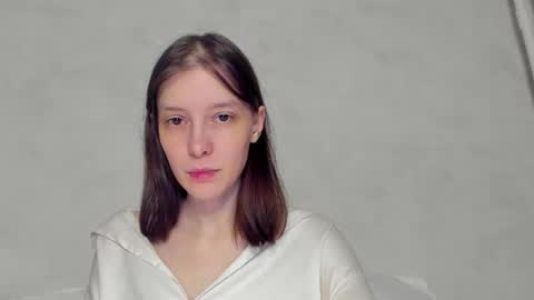 Una online show from May 13, 2026, 7:33 pm
