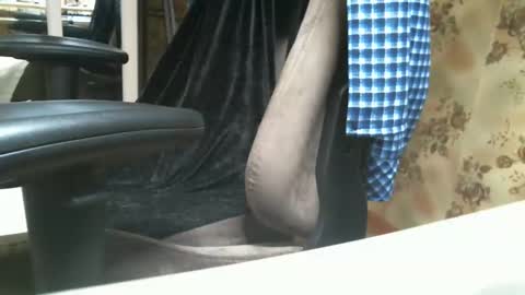 welcome to my room online show from January 19, 2025, 2:36 am