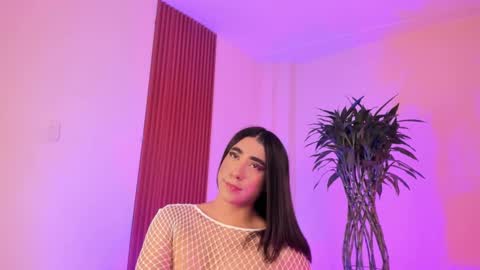 Snapshot of suprasexyjohn chatting on March 4, 2025, 6:18 pm llllSupra llll online show from March 4, 2025, 6:18 pm