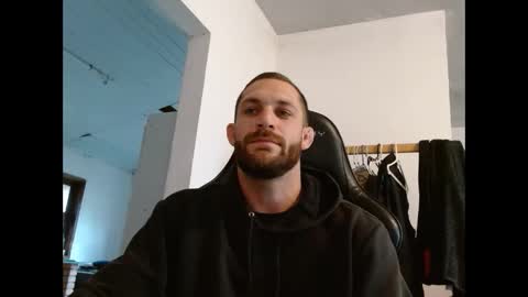 Snapshot of surfdog95 chatting on October 26, 2025, 8:26 pm surfdog95 online show from October 26, 2025, 8:26 pm