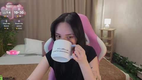 Snapshot of susan__clark chatting on January 16, 2026, 2:04 am Annie online show from January 16, 2026, 2:04 am