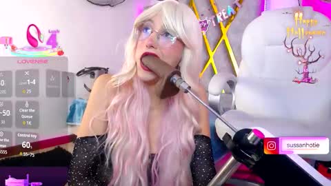 Susan online show from October 24, 2025, 10:11 am