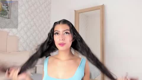 Snapshot of susana__sanchez chatting on February 25, 2025, 11:19 am SUSANA online show from February 25, 2025, 11:19 am