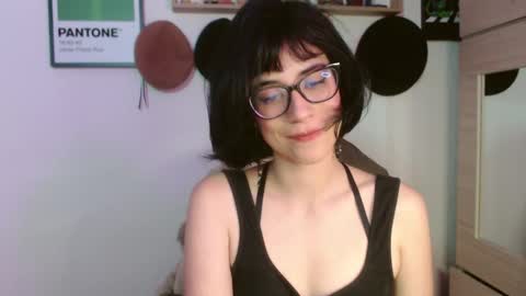 susana_w online show from October 1, 2025, 11:00 pm
