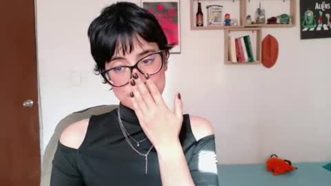 susana_w online show from June 17, 2026, 8:32 pm