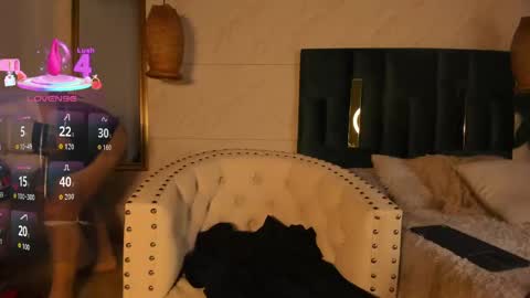 Susana W online show from November 12, 2025, 8:52 pm