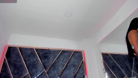 Snapshot of susanahenao chatting on September 10, 2025, 5:13 pm susanahenao online show from September 10, 2025, 5:13 pm