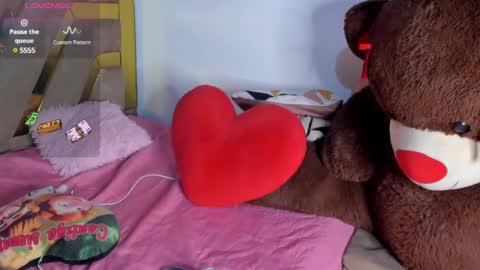 Snapshot of susanamartinez1 chatting on December 5, 2024, 8:33 pm Susana online show from December 5, 2024, 8:33 pm