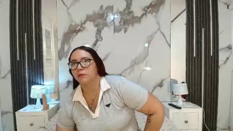 S U S A N online show from June 25, 2026, 11:15 am