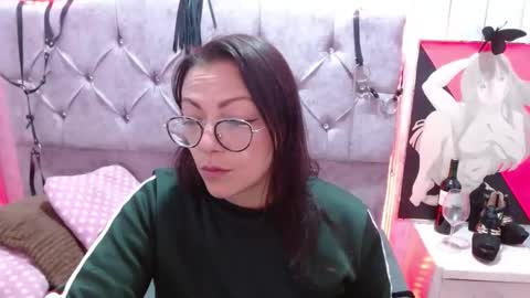 Snapshot of susanhotsex_ chatting on October 1, 2025, 2:06 am susanhotsex_ online show from October 1, 2025, 2:06 am