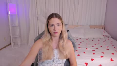 Susan online show from November 9, 2025, 3:49 am