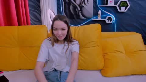 Snapshot of susannjohnson chatting on January 27, 2025, 1:09 pm susannjohnson online show from January 27, 2025, 1:09 pm