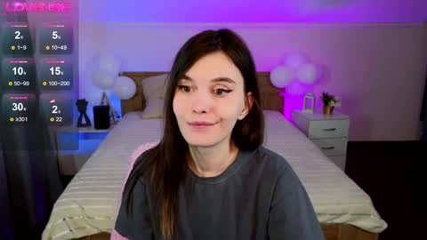 Susie online show from February 25, 2025, 8:14 am