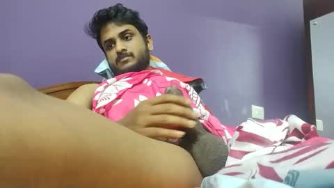 susmu28 online show from May 27, 2026, 2:41 am
