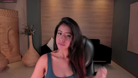 Snapshot of sussanelliot chatting on February 24, 2025, 10:47 pm Sussan online show from February 24, 2025, 10:47 pm