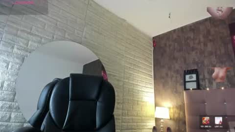 Snapshot of sussy__stone chatting on June 25, 2026, 12:09 pm online show from June 25, 2026, 12:09 pm
