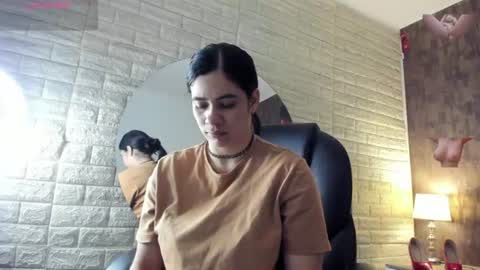 Snapshot of sussy__stone chatting on June 26, 2026, 11:58 am online show from June 26, 2026, 11:58 am