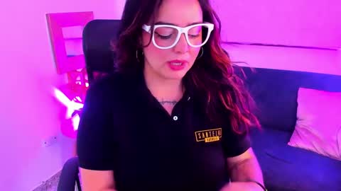 Susuya  online show from September 27, 2025, 6:35 pm