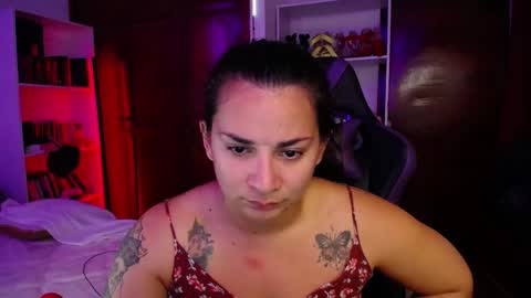 Snapshot of sux_ink chatting on February 5, 2025, 10:44 pm Susan .. oo .. Independent Model online show from February 5, 2025, 10:44 pm