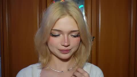 Stacy online show from June 20, 2026, 12:58 am