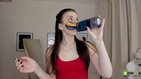 Suzy  next stream  Thursday Friday Saturday online show from February 4, 2025, 2:28 am