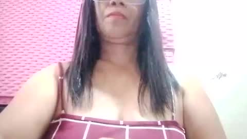 suzzie_hot online show from October 23, 2025, 2:44 am