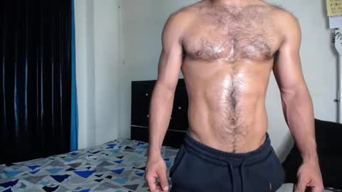 Snapshot of sweatyhairypig1 chatting on January 17, 2025, 10:56 pm joel bliss online show from January 17, 2025, 10:56 pm