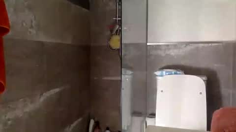 Snapshot of swee788485 chatting on October 19, 2025, 7:42 am ALBA online show from October 19, 2025, 7:42 am