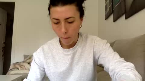 Snapshot of swee788485 chatting on November 11, 2025, 10:59 am ALBA online show from November 11, 2025, 10:59 am