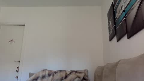 Snapshot of swee788485 chatting on November 22, 2025, 12:04 pm ALBA online show from November 22, 2025, 12:04 pm