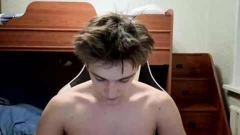 sweeetyangeel online show from November 9, 2025, 4:27 pm