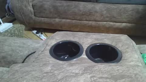 sweerie20 online show from December 17, 2025, 8:37 pm