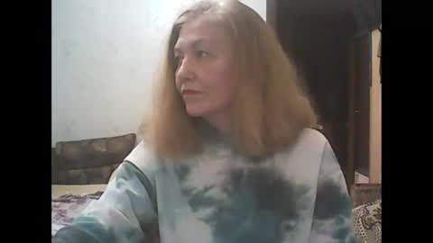 sweet4blonde609 online show from June 1, 2026, 2:30 pm