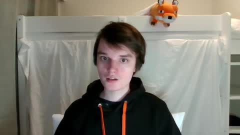 Sweet boy online show from March 27, 2026, 8:41 pm