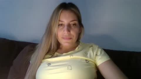 Snapshot of sweet__alana chatting on February 3, 2025, 10:00 pm Sweet alana online show from February 3, 2025, 10:00 pm
