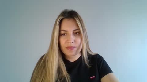 Snapshot of sweet__alana chatting on November 19, 2025, 9:37 pm Sweet alana online show from November 19, 2025, 9:37 pm