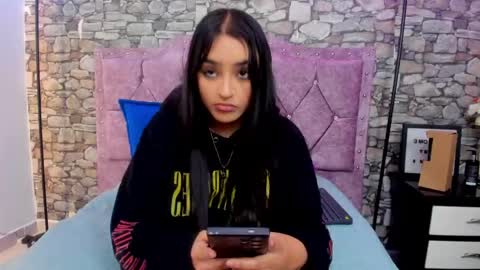 sweet__cherry1 online show from April 18, 2026, 6:56 pm