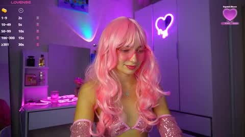 kitty online show from September 22, 2025, 3:14 pm