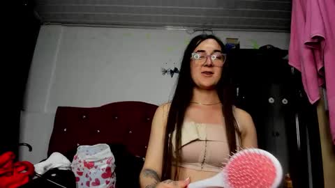 sweet__suck69bitch online show from October 13, 2025, 2:22 am